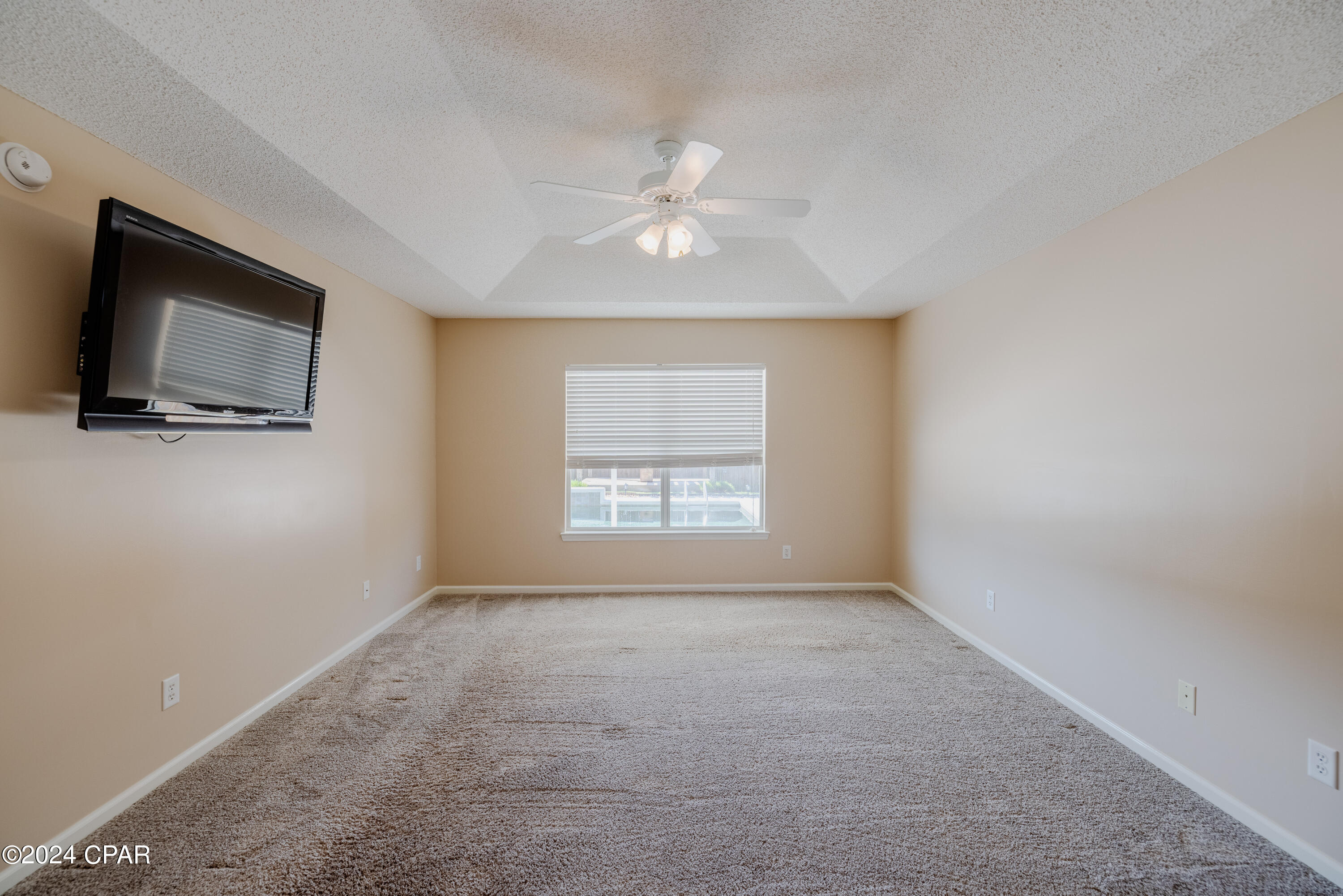 Highway 22 West Estates - Residential