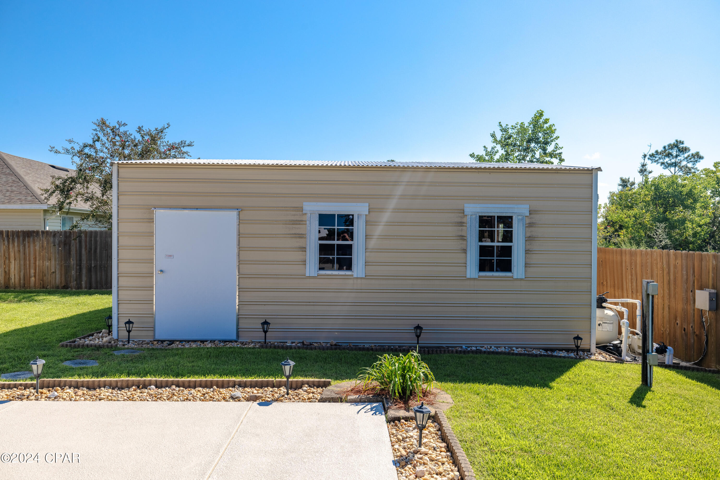 Highway 22 West Estates - Residential