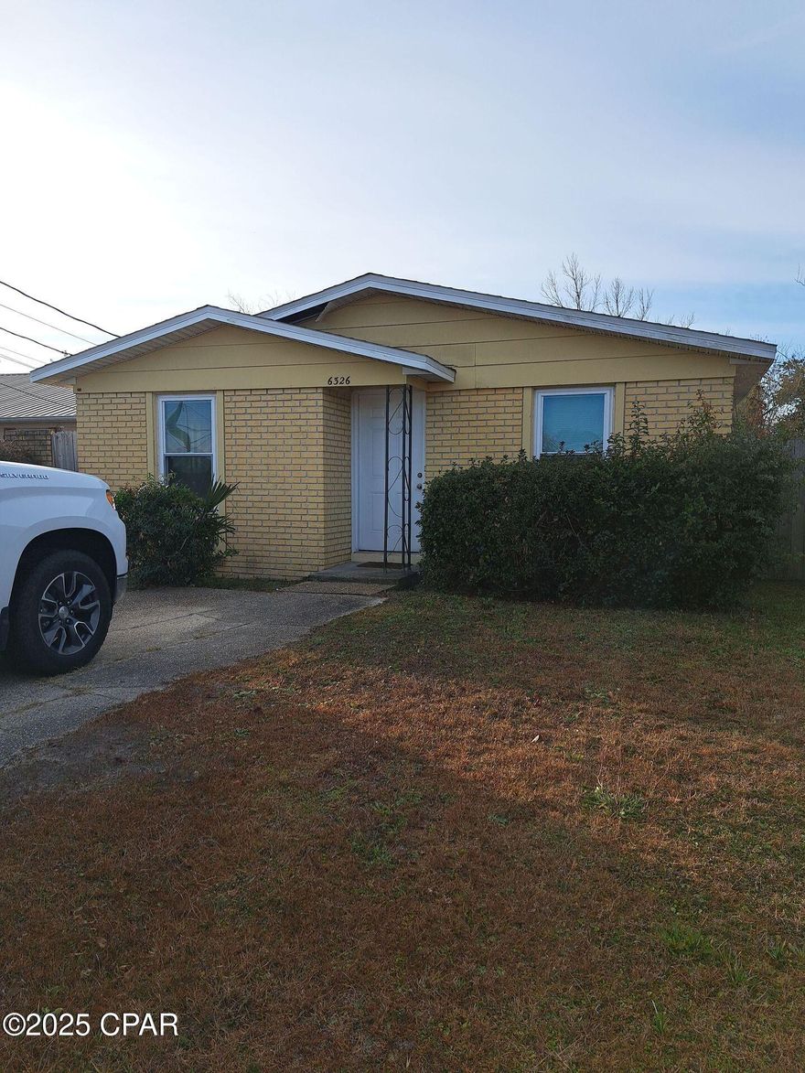 3/2 Single Family Home close to Tyndall AFB. All property sizes and ages are approximate, please measure and/or verify if important.
School assignments are subject to change, please check with Bay County for most accurate information.
Deposit is the same as the rent.
PETS NOT ALLOWED