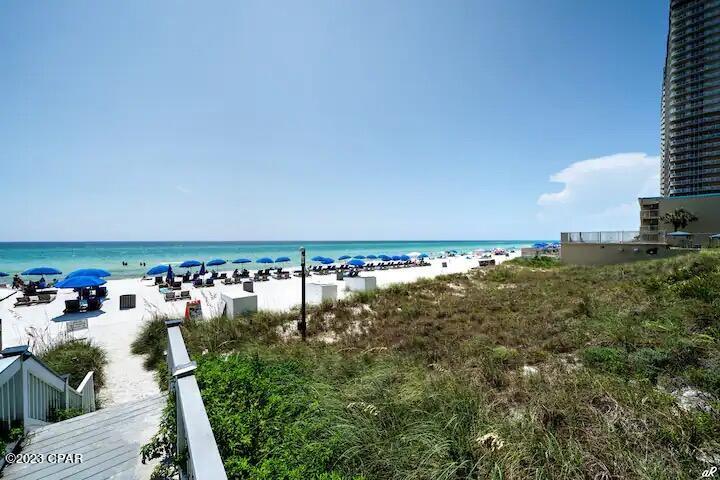 Sterling Breeze - Residential