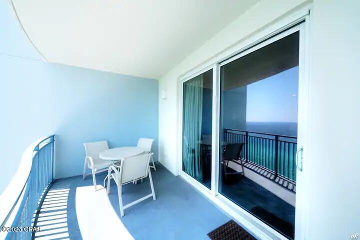 Sterling Breeze - Residential