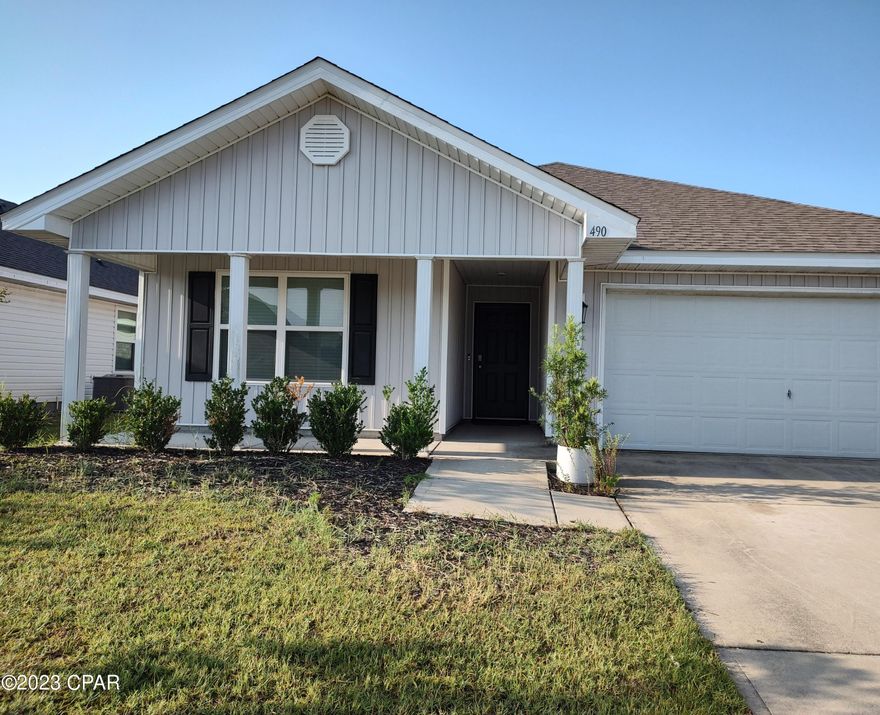 4 bed/2 bath home in the Bridge Harbor community. Amazing views of Callaway Bayou and just a short distance to the community pool. The kitchen features a center island with granite countertops and stainless steel appliances. Covered patio and fenced yard allow you to enjoy the amazing Florida weather.

*Owner will consider accepting Section 8*

*All pets are a part of the application process and are subject to the homeowner's approval*