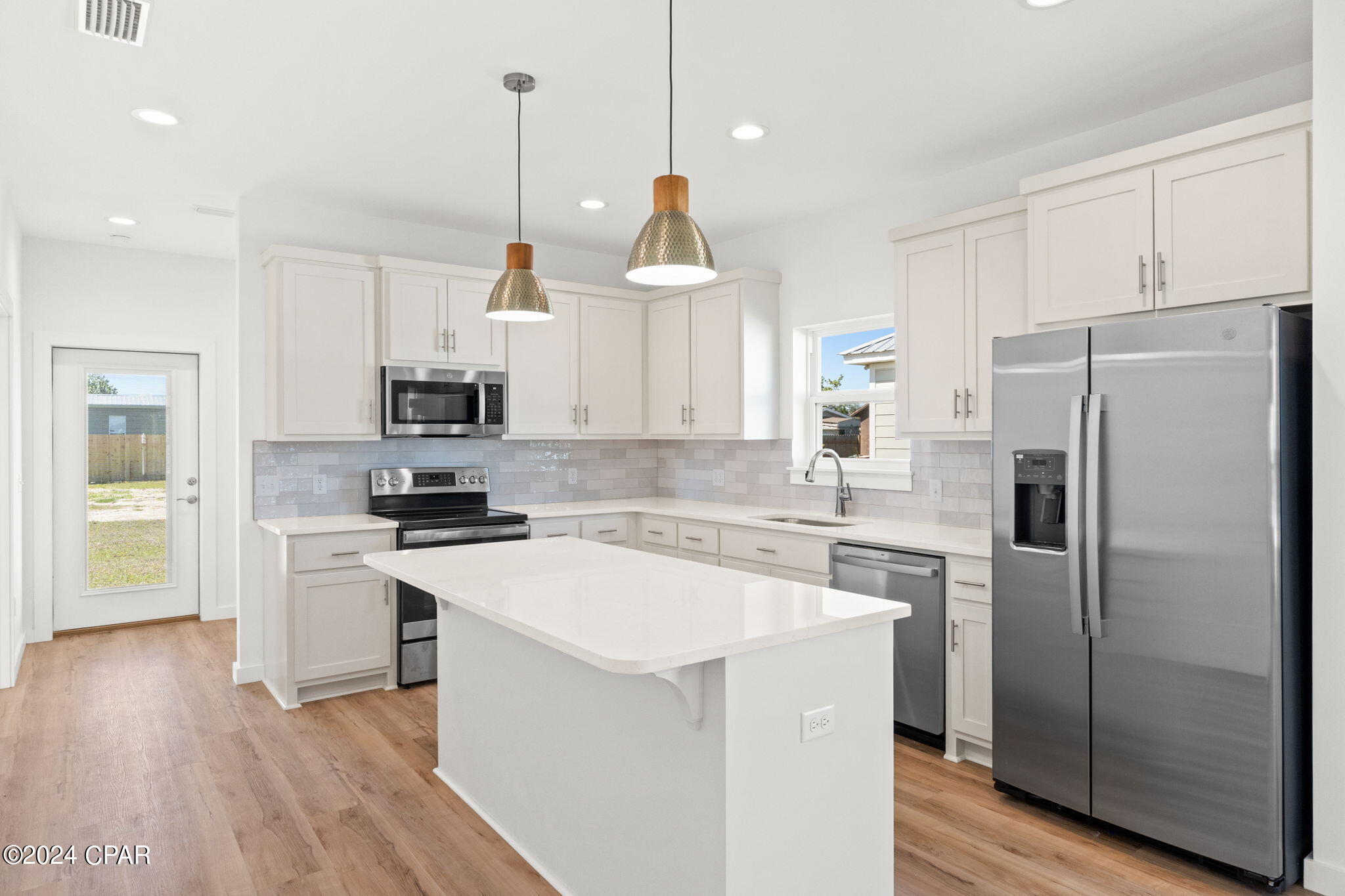 [No Recorded Subdiv] - Residential