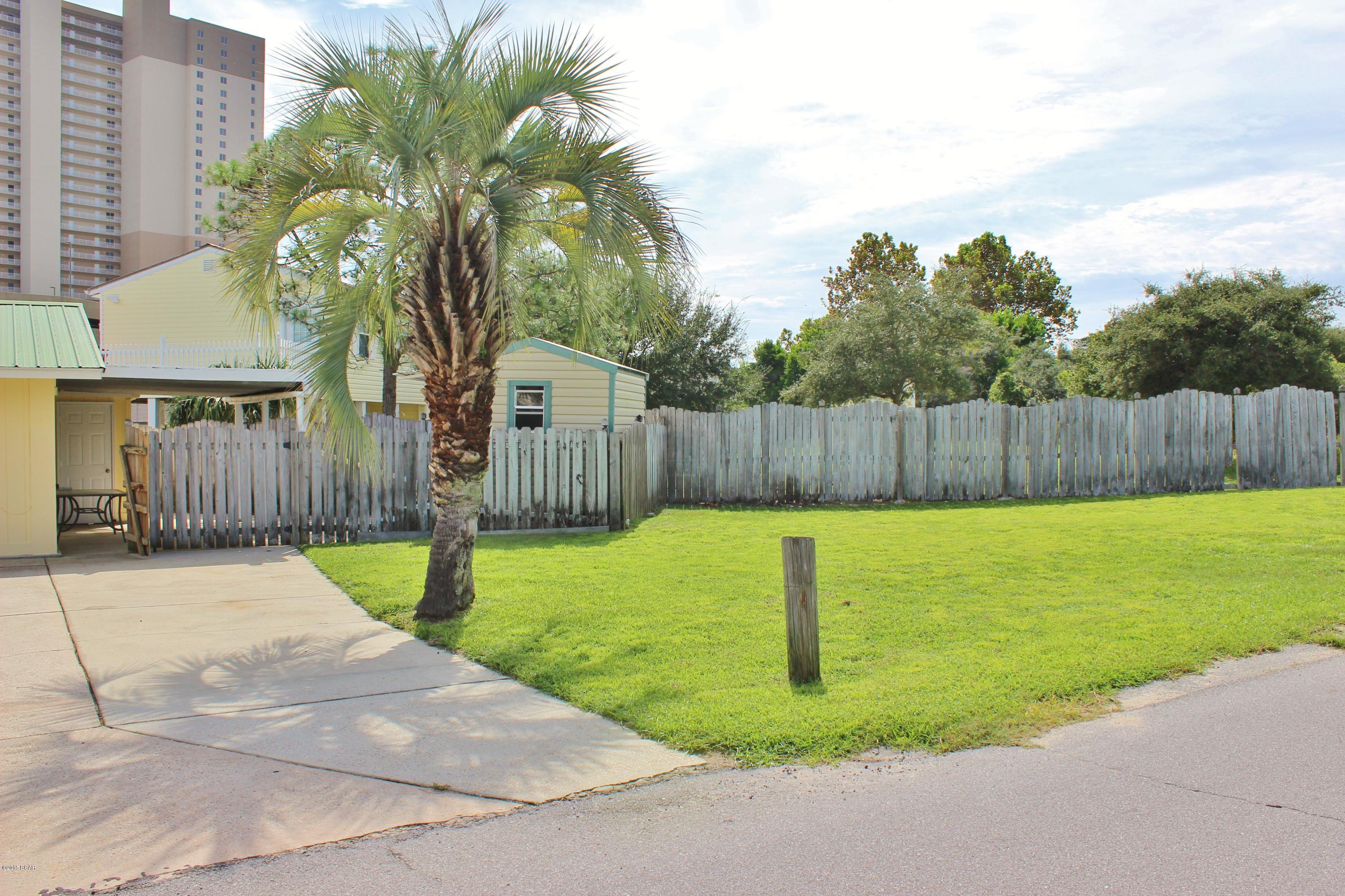 El Centro Beach - Residential
