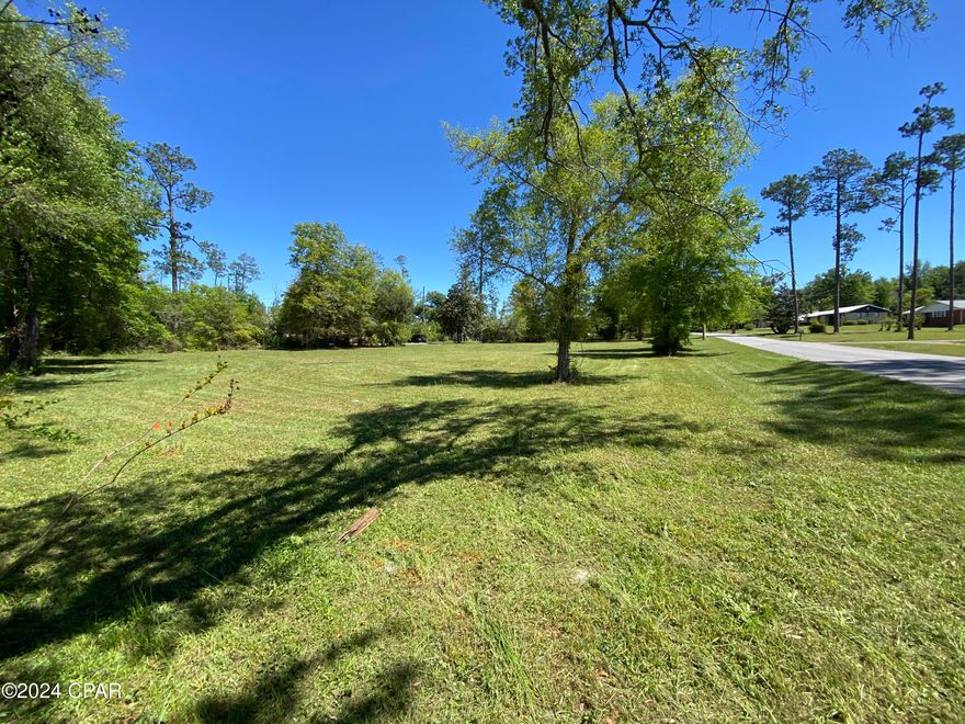 Beautiful already cleared building lot in a FANTASTIC location near schools, downtown, and the Jackson County sports complex. This 0.91 acre corner lot is the perfect location for your next home, and a previous survey is available.  It has county water available and very few restrictions. The restrictions include no commercial activity, home must be at least 1,500 sq feet or larger, and should have brick or comparable siding (no concrete block or asbestos siding).