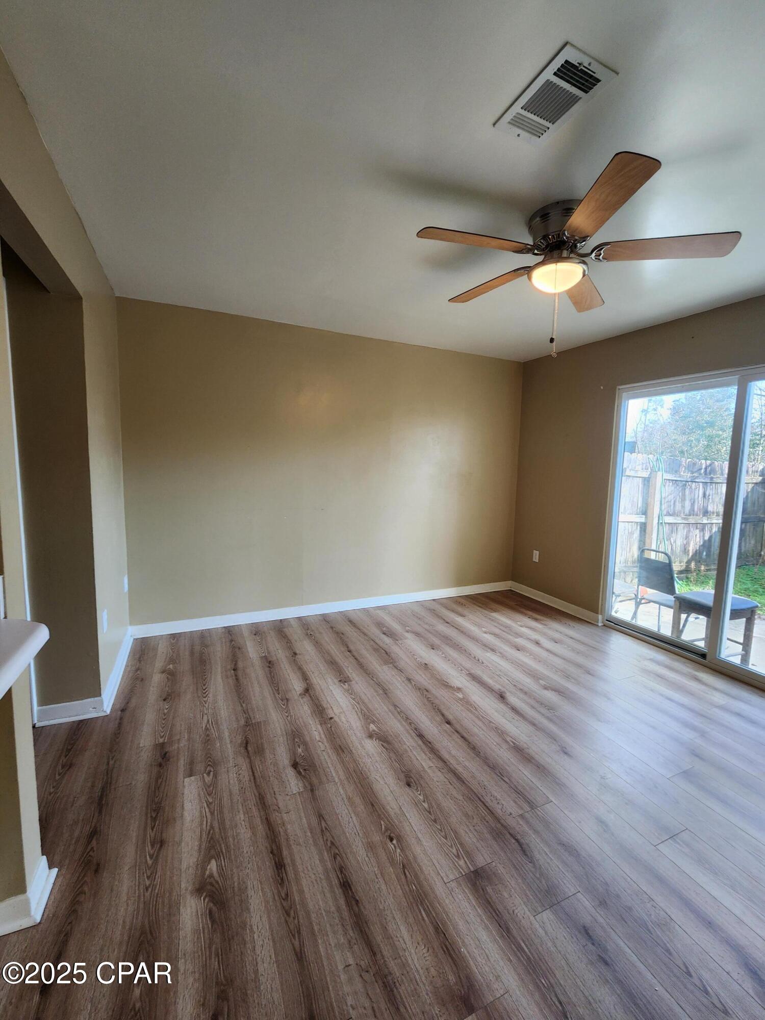 [No Recorded Subdiv] - Residential Lease