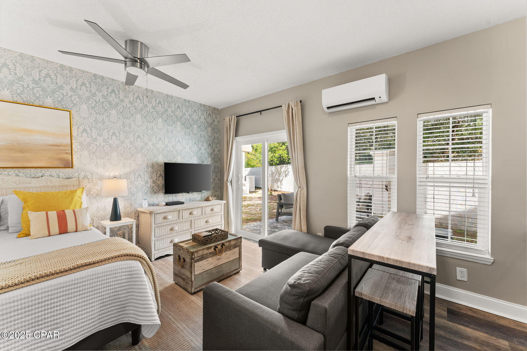 The Palms - Residential