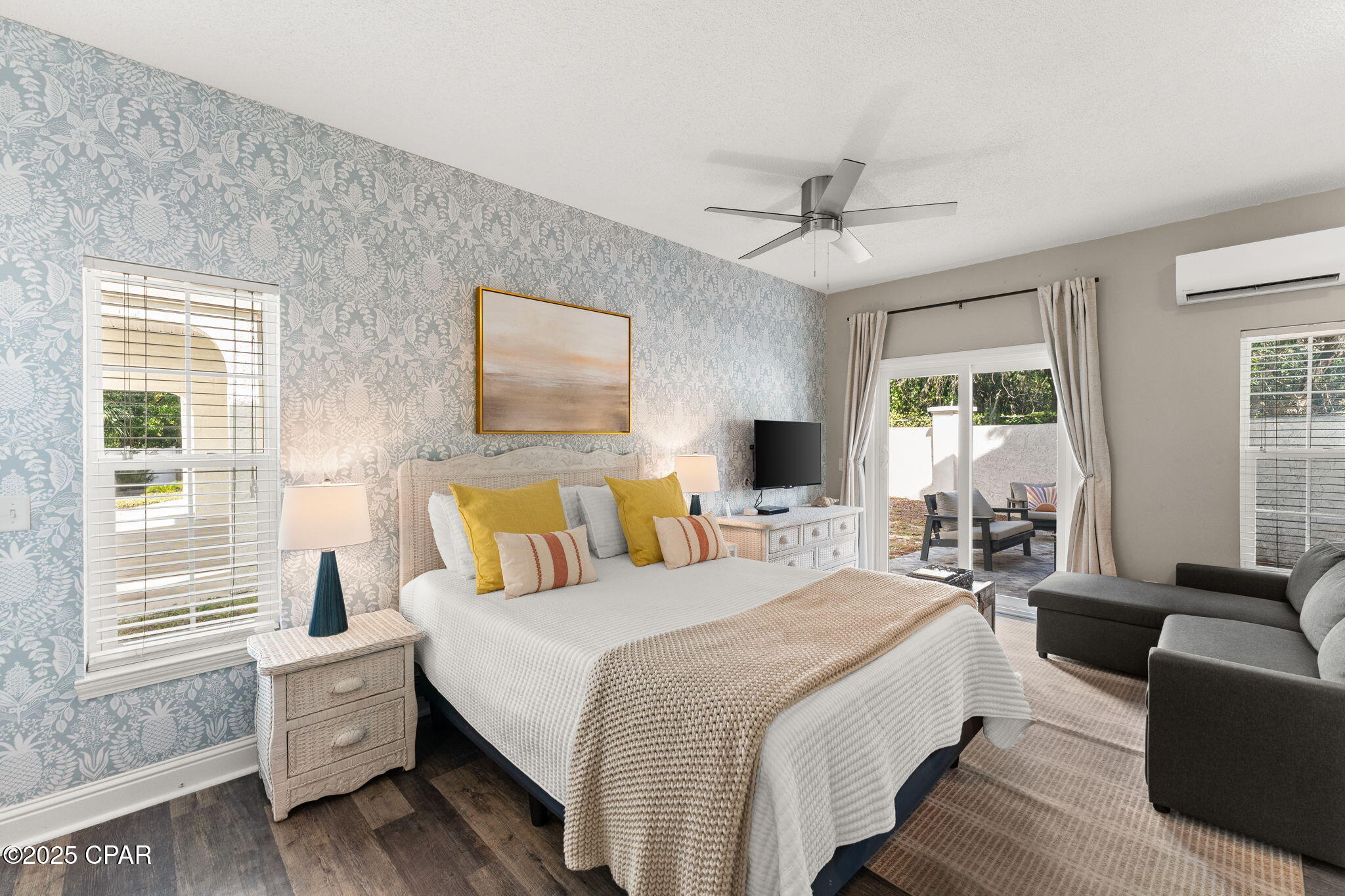 The Palms - Residential