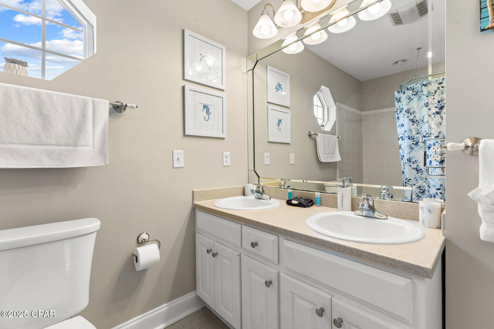 The Palms - Residential