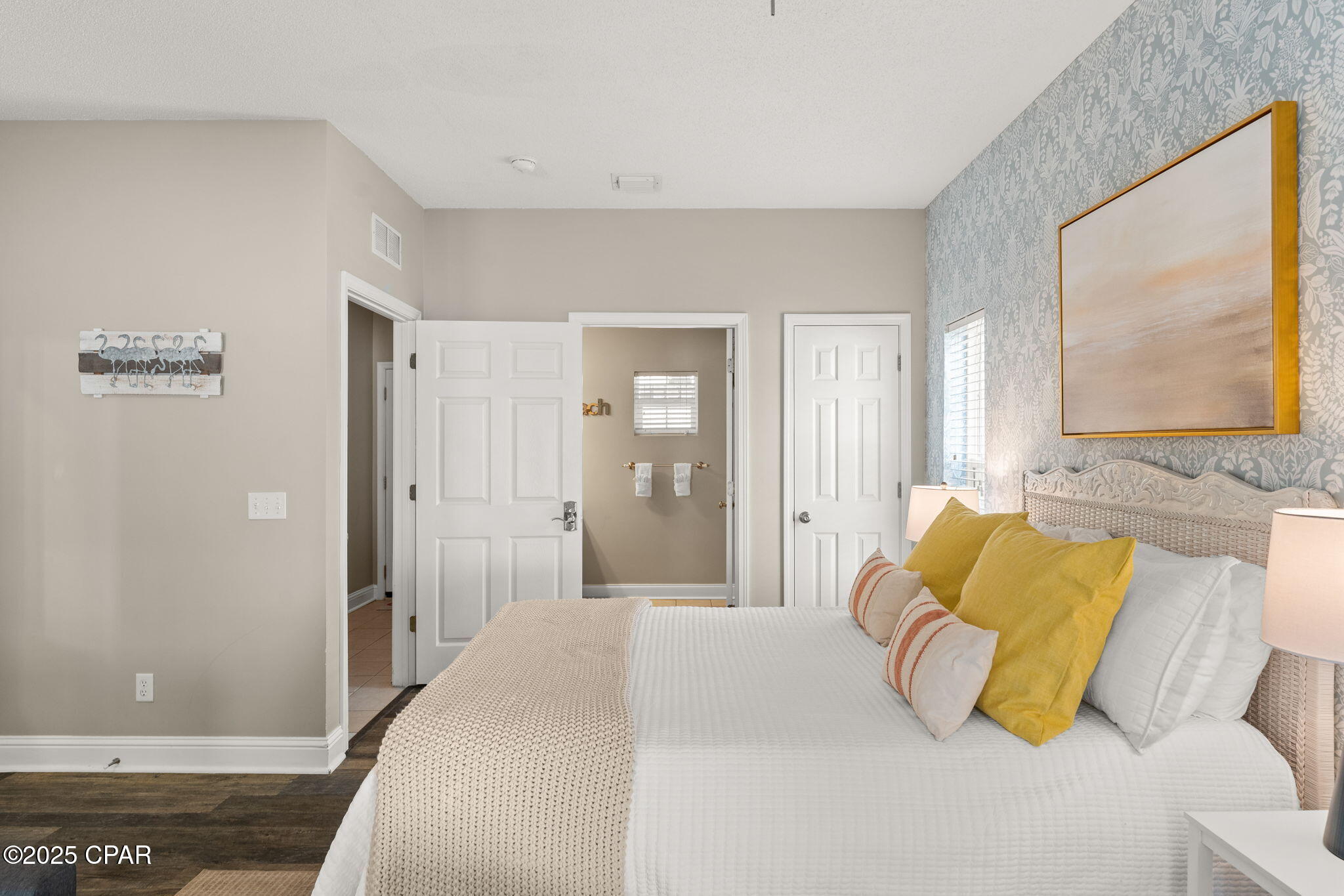 The Palms - Residential