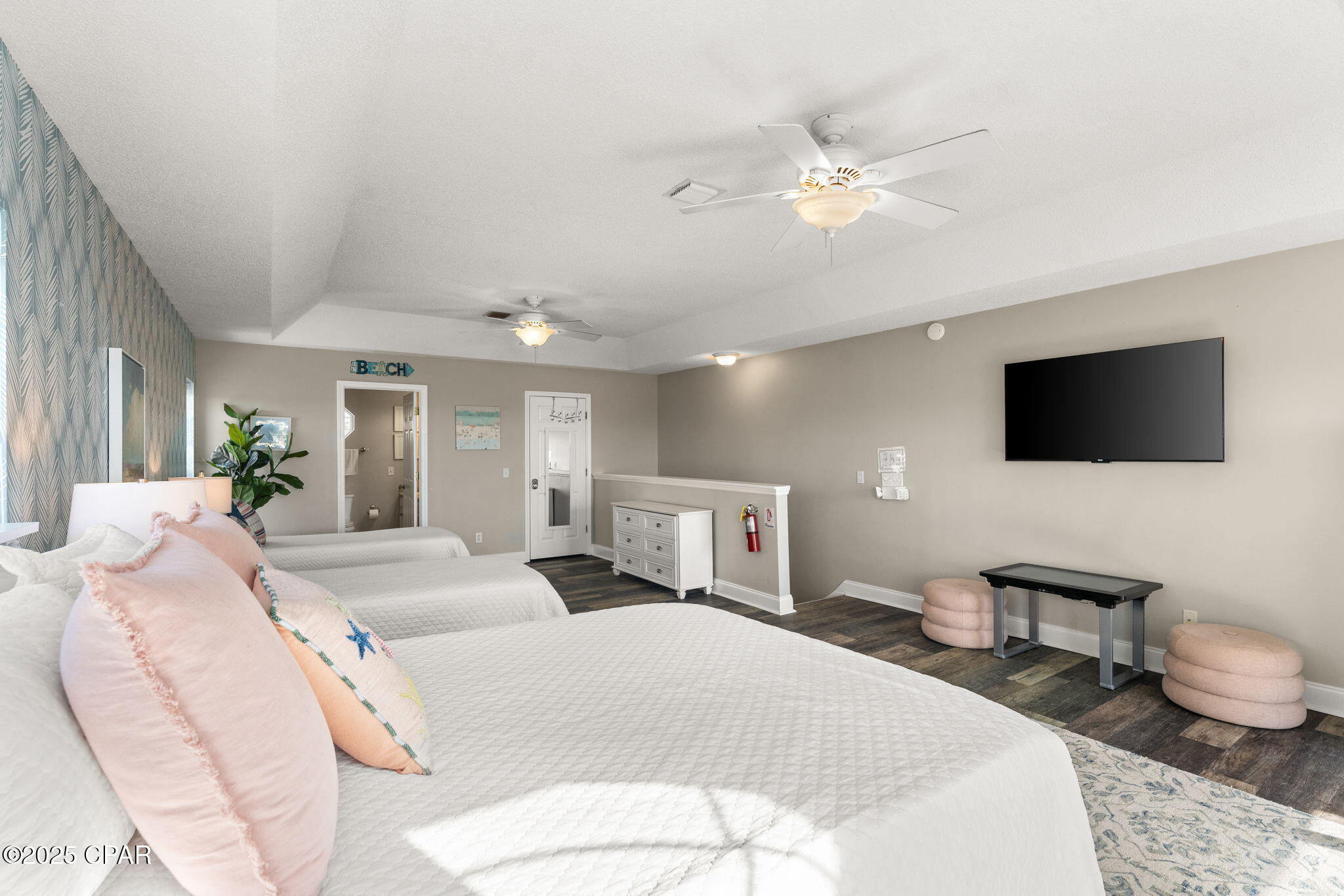 The Palms - Residential