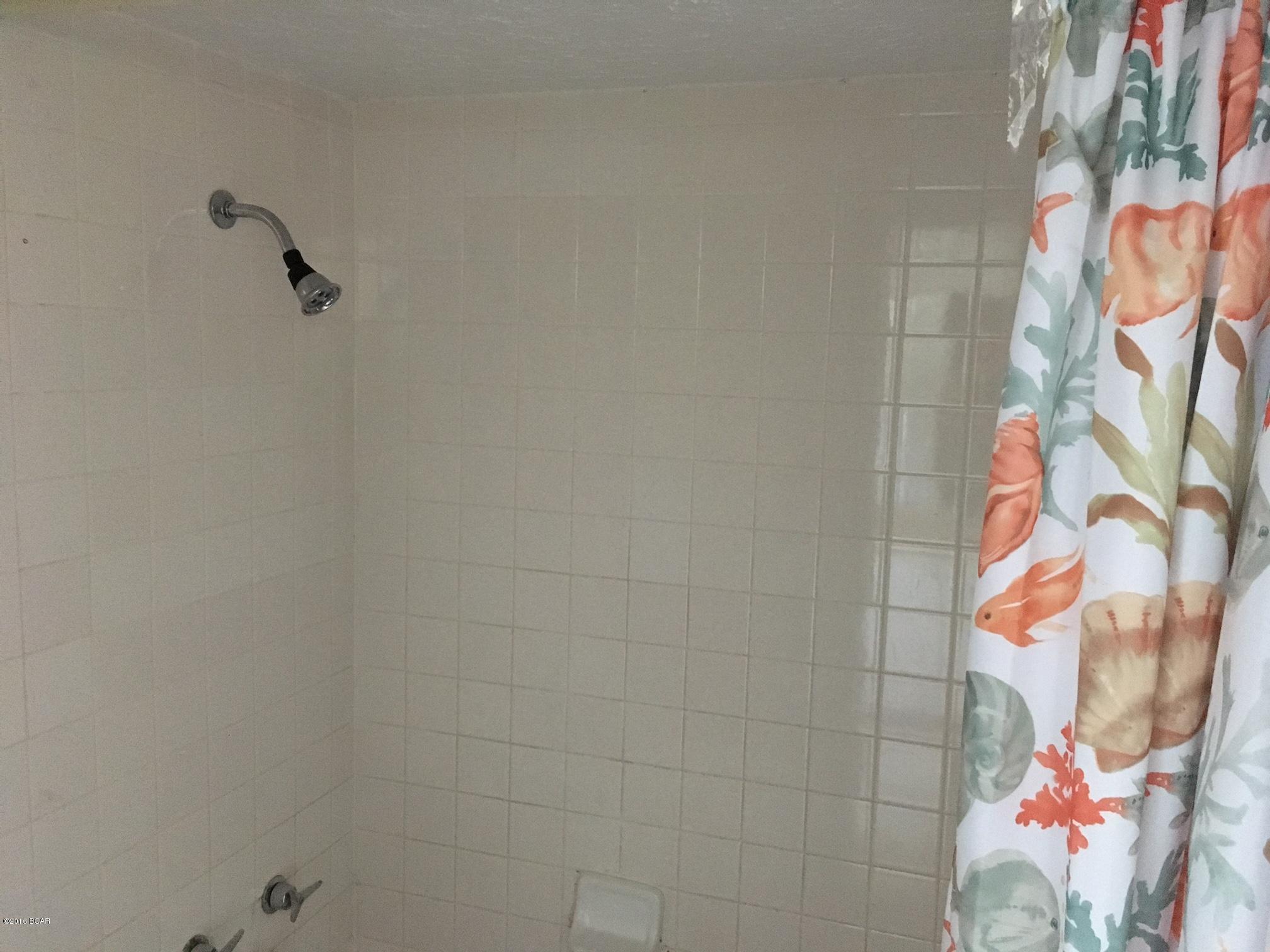 Fontainebleau Terrace - Residential