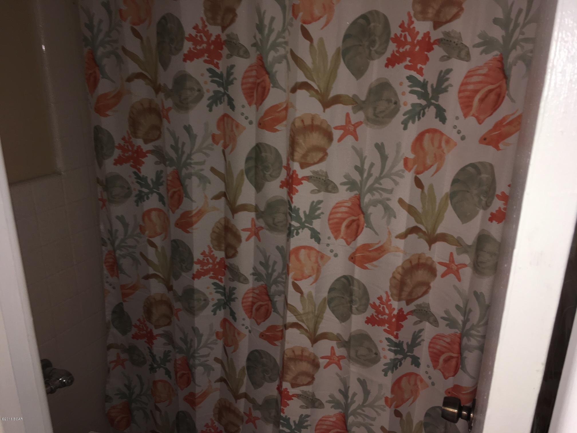 Fontainebleau Terrace - Residential