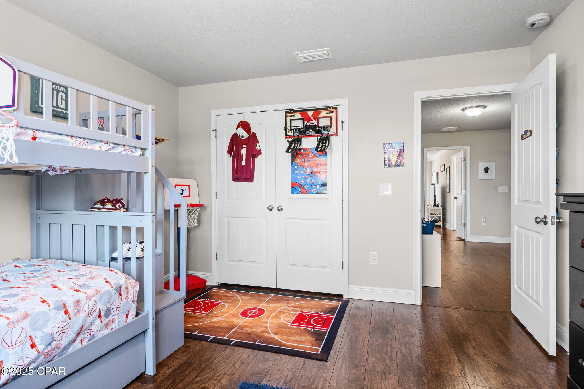 Magnolia Bay Club - Residential