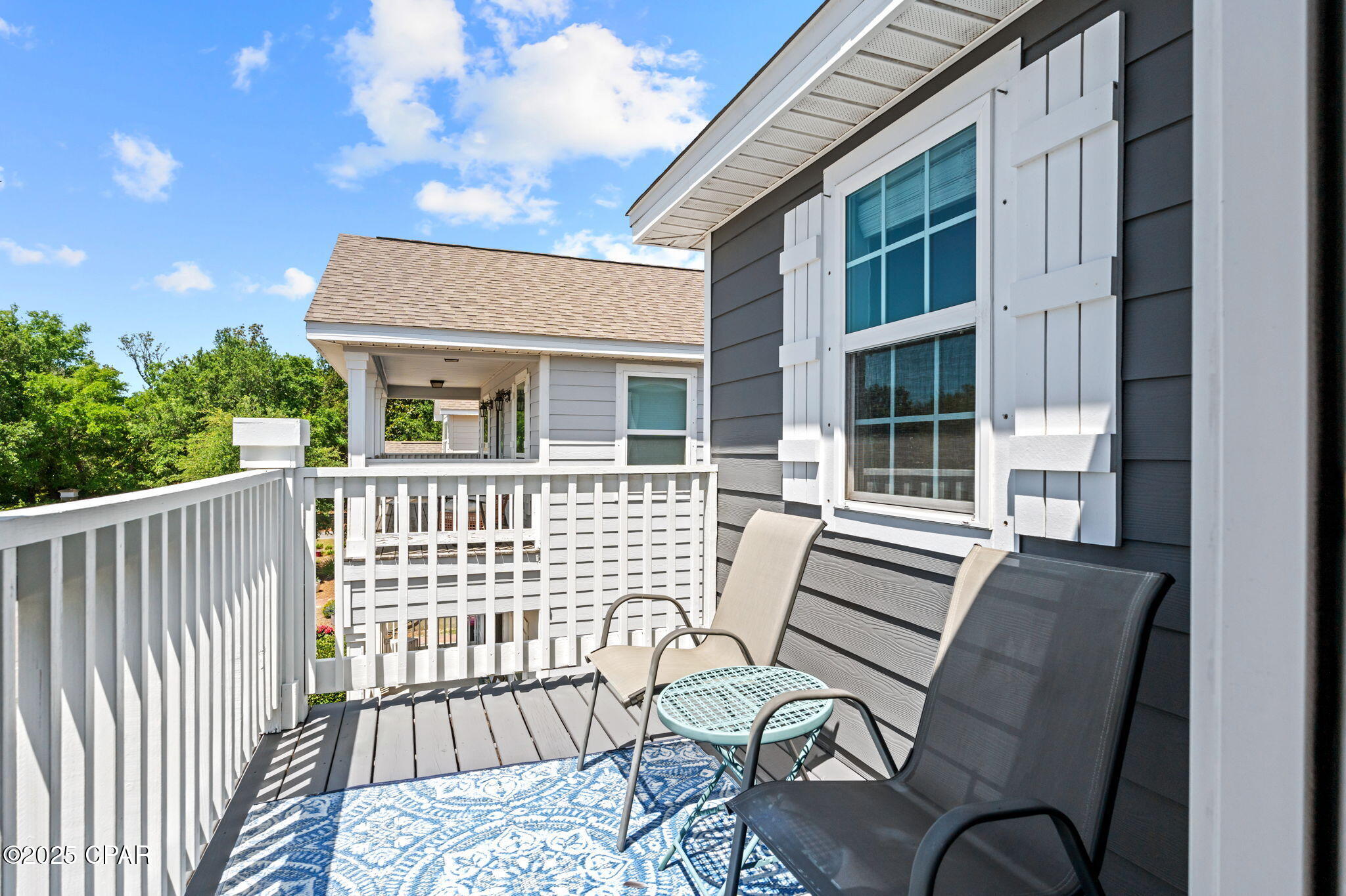 Magnolia Bay Club - Residential