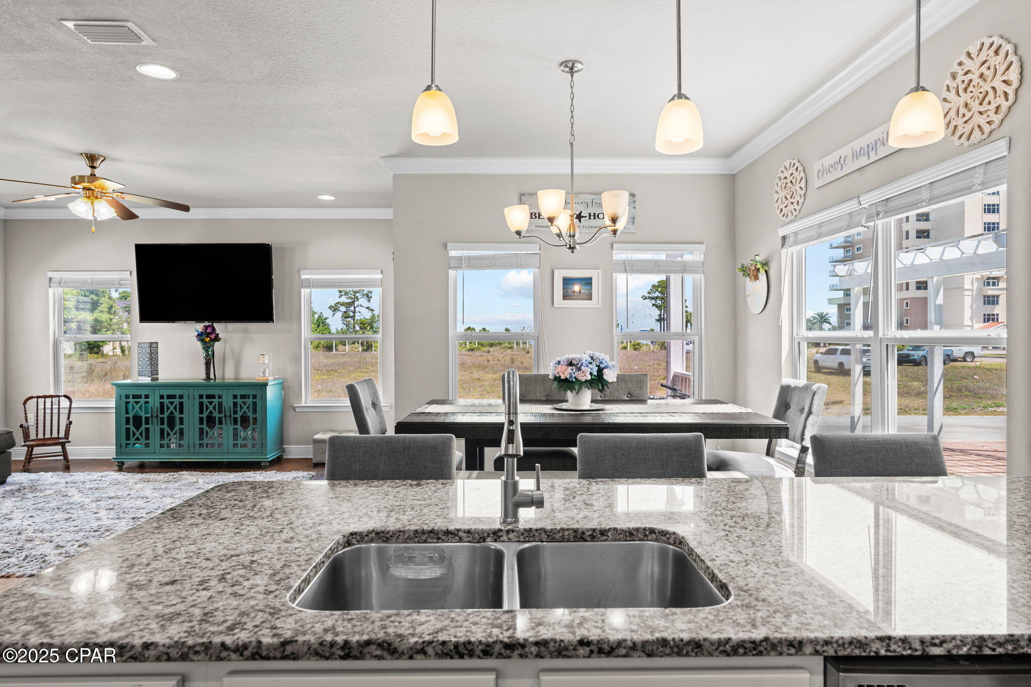 Magnolia Bay Club - Residential