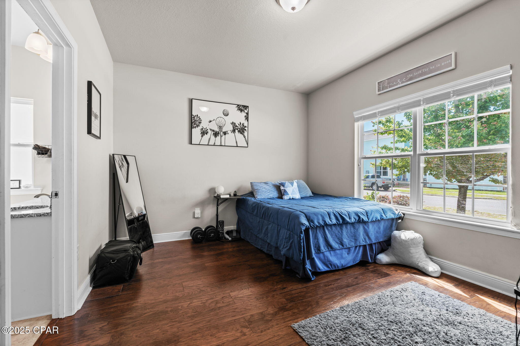 Magnolia Bay Club - Residential