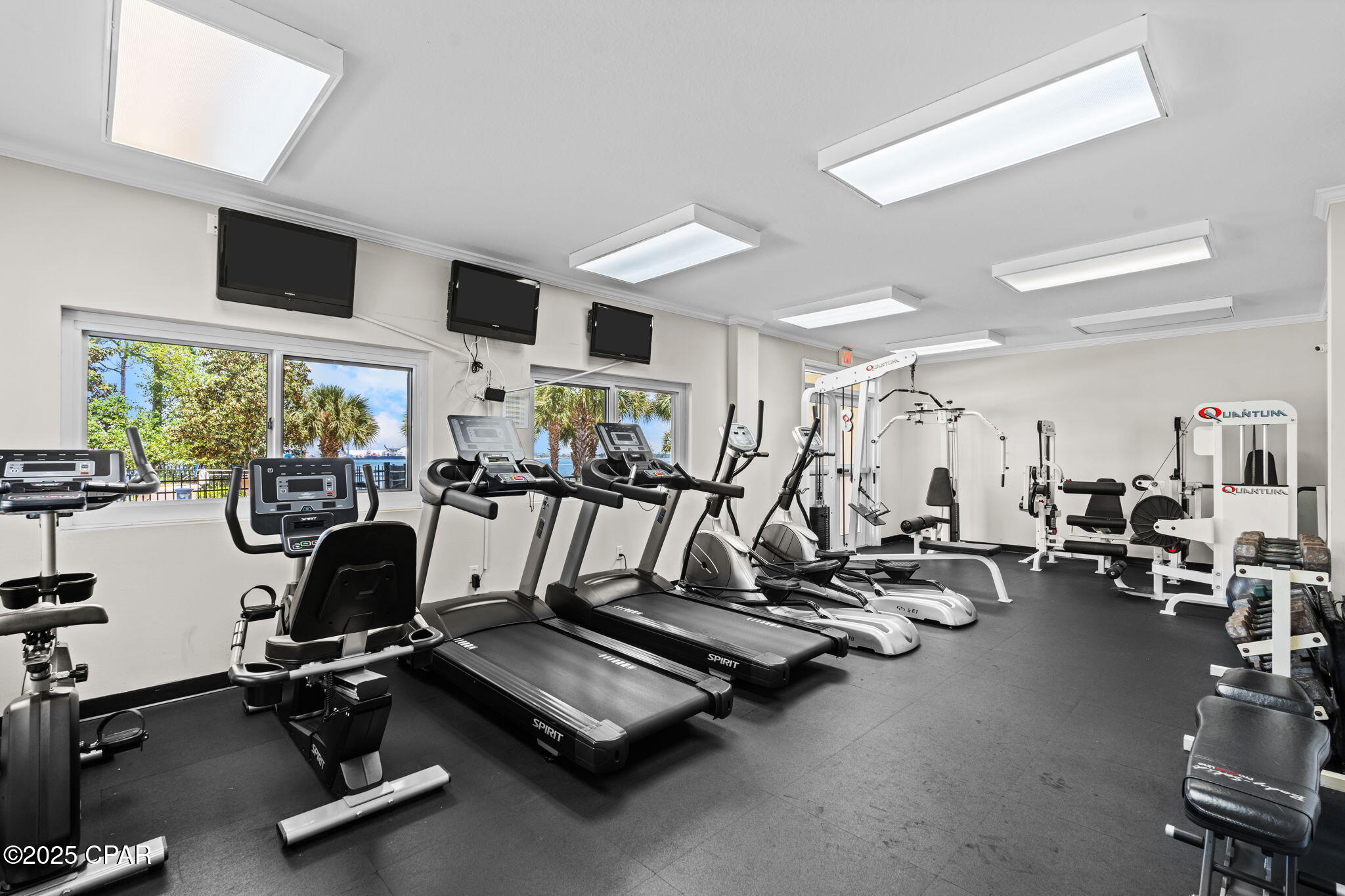 Magnolia Bay Club - Residential