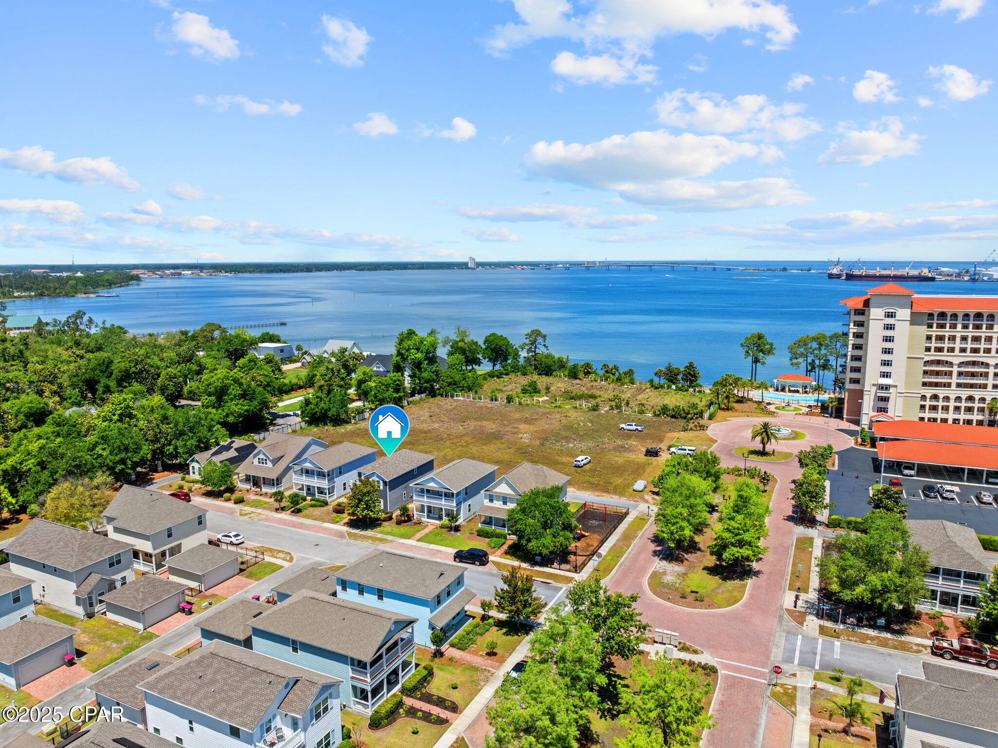 Magnolia Bay Club - Residential