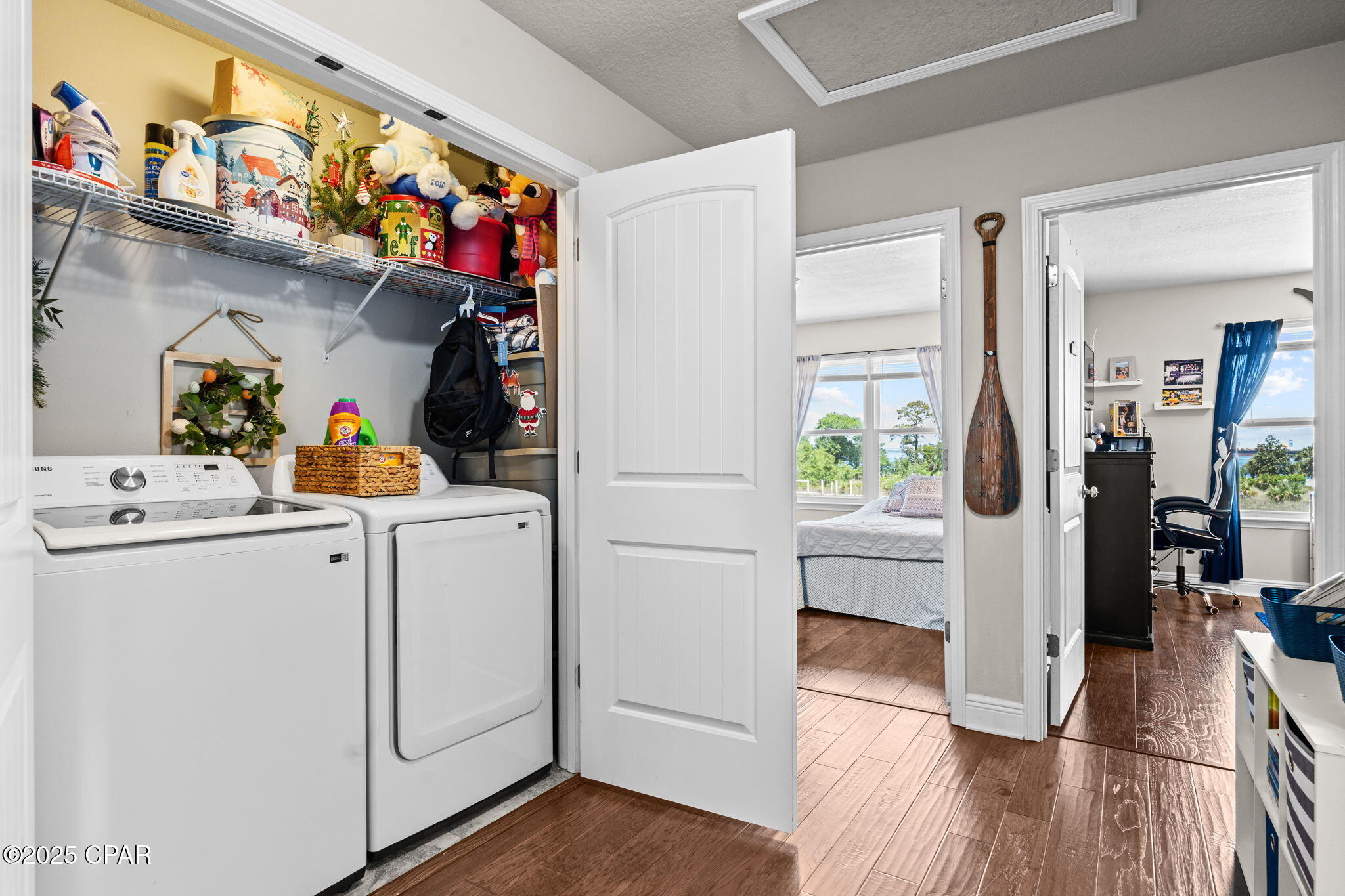 Magnolia Bay Club - Residential