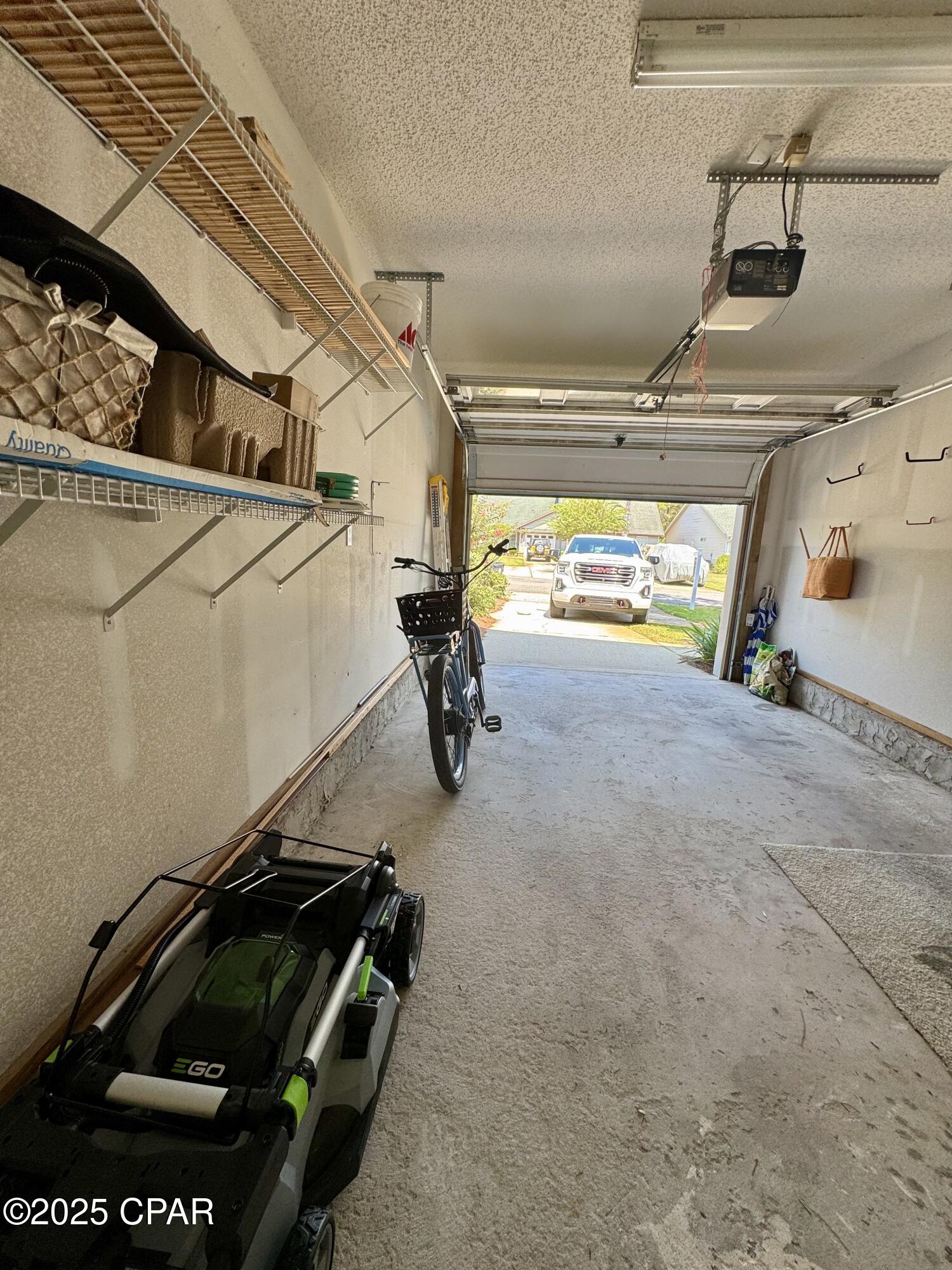 Escada - Residential