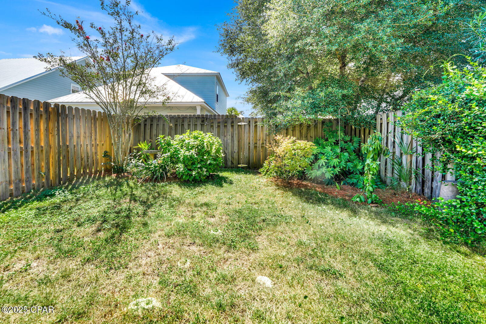 Escada - Residential