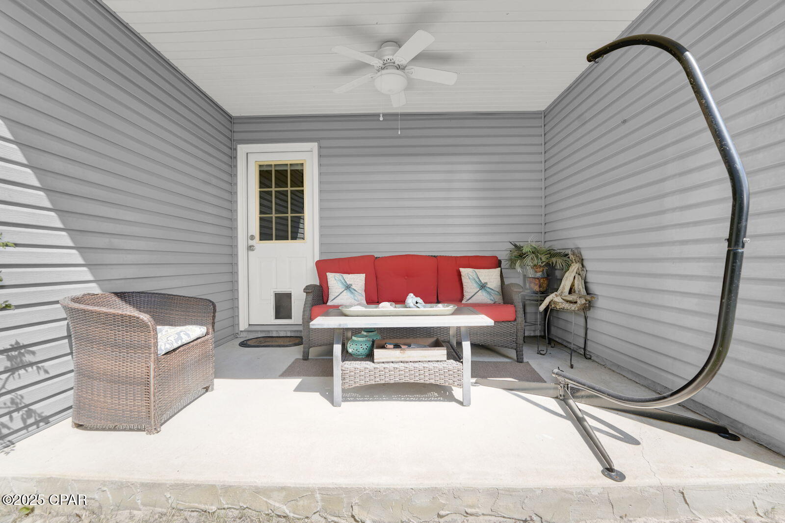 Escada - Residential