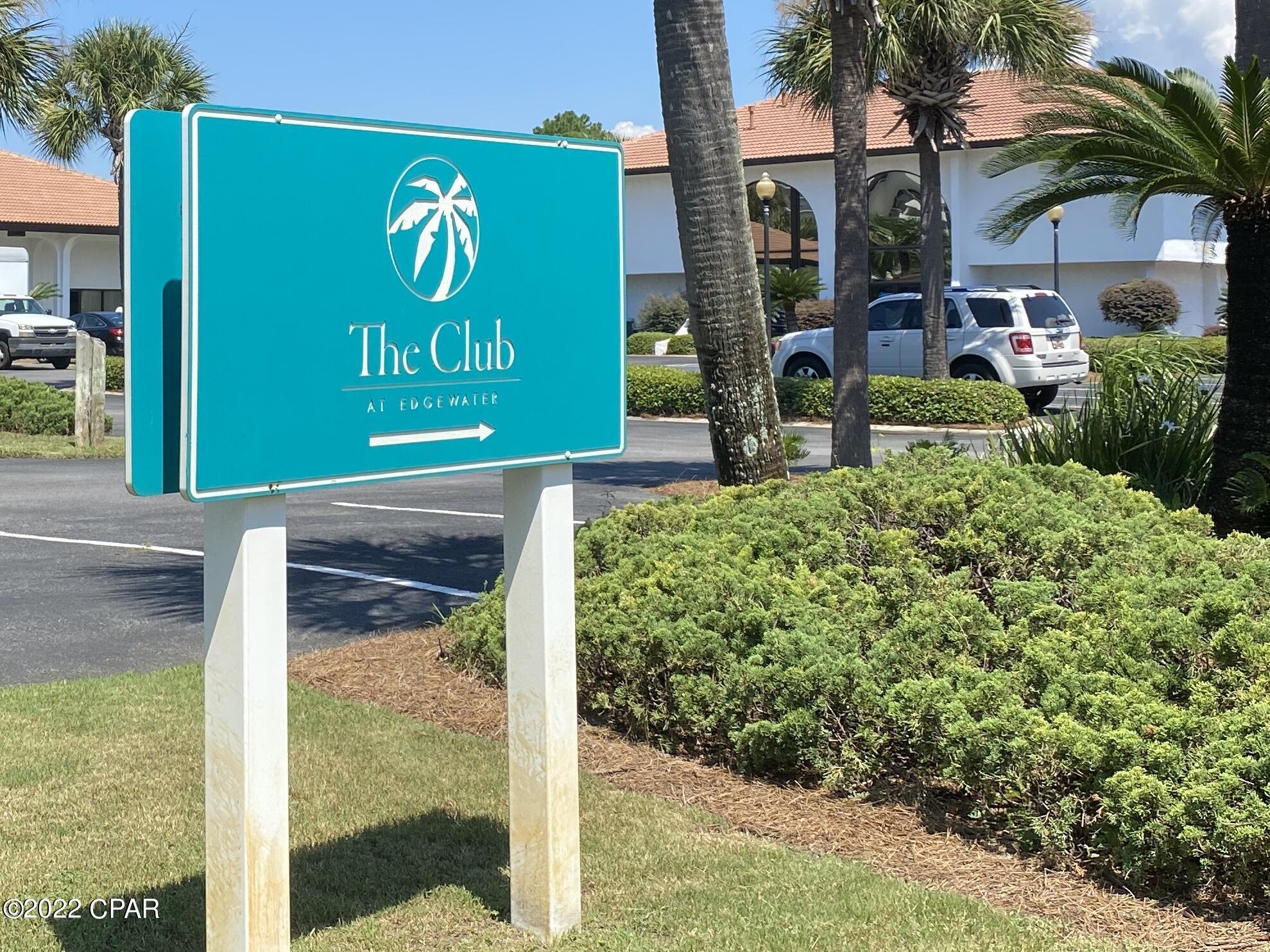 Edgewater Golf Villas V-B - Residential