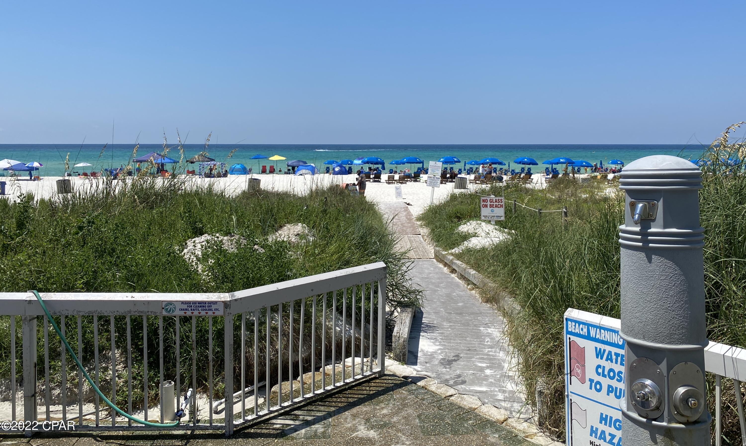 Edgewater Golf Villas V-B - Residential