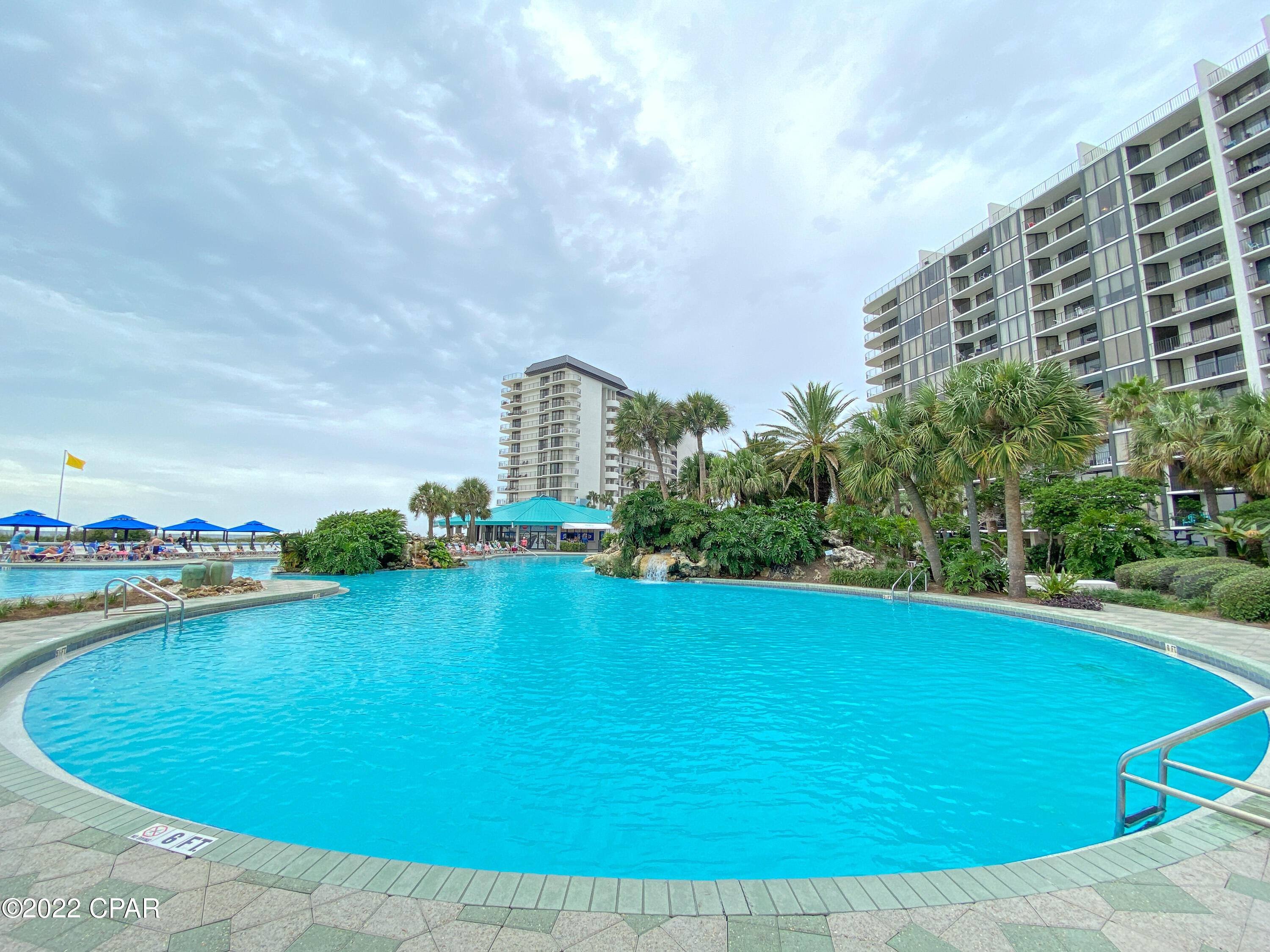 Edgewater Golf Villas V-B - Residential