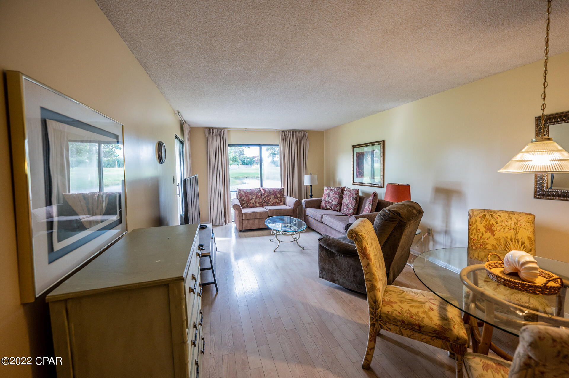 Edgewater Golf Villas V-B - Residential