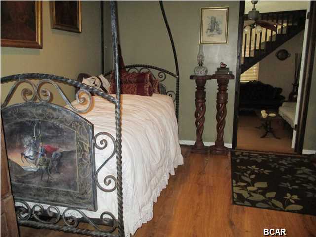 Kingswood - Residential