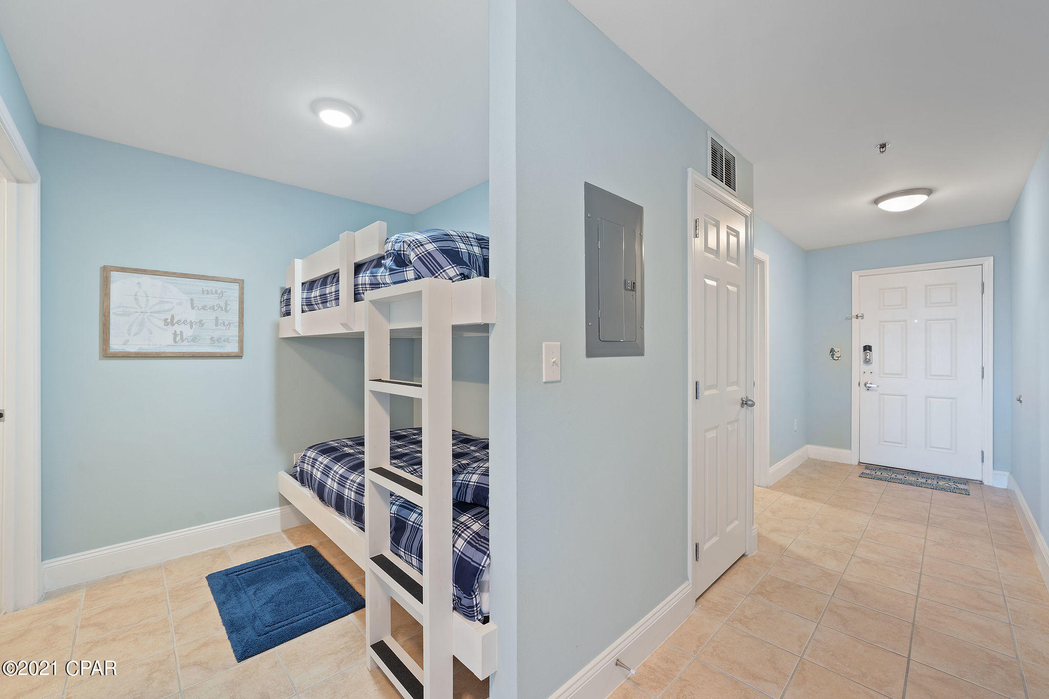 Laketown Wharf - Residential