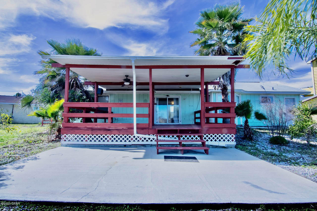 Towne & Country Lake Estates - Residential