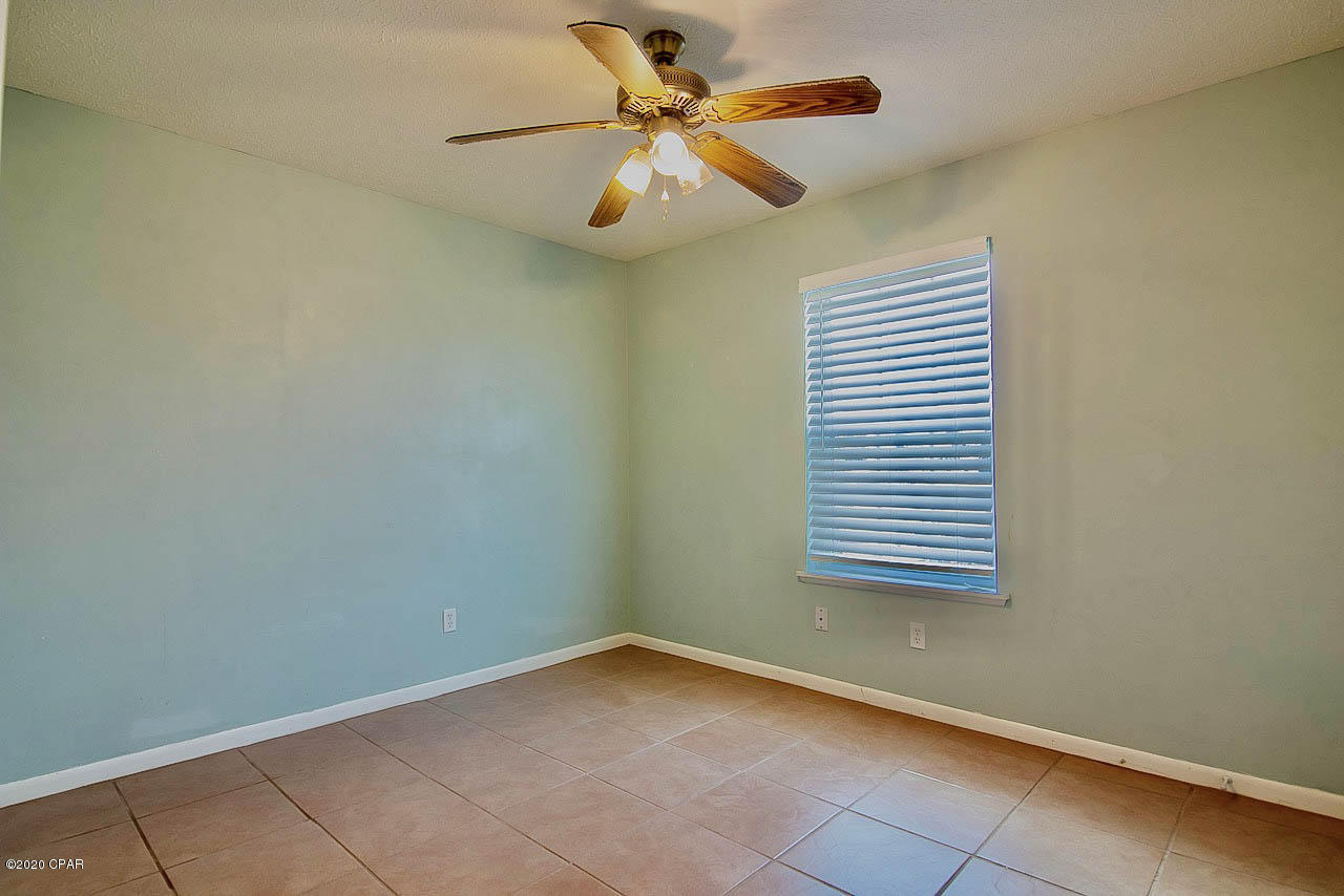 Towne & Country Lake Estates - Residential