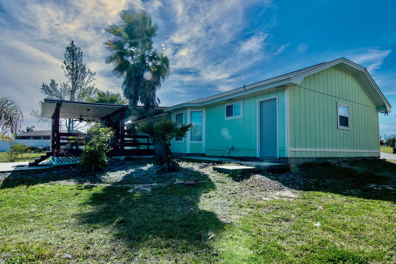 Towne & Country Lake Estates - Residential