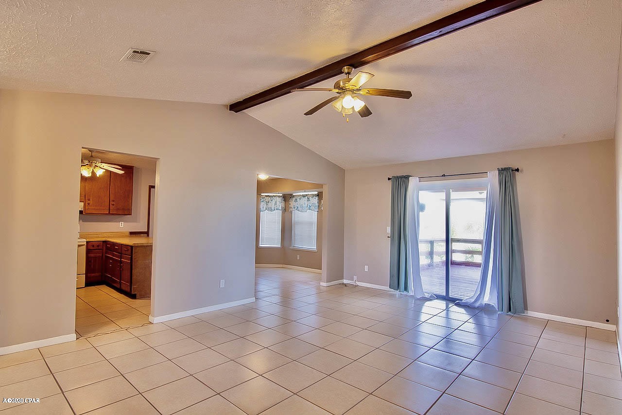 Towne & Country Lake Estates - Residential