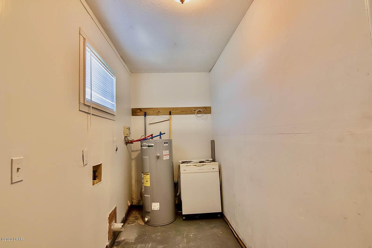 Towne & Country Lake Estates - Residential