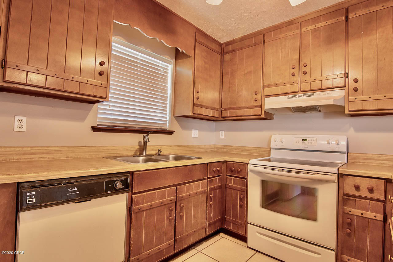 Towne & Country Lake Estates - Residential