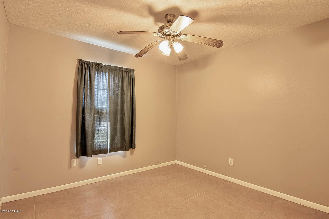 Towne & Country Lake Estates - Residential