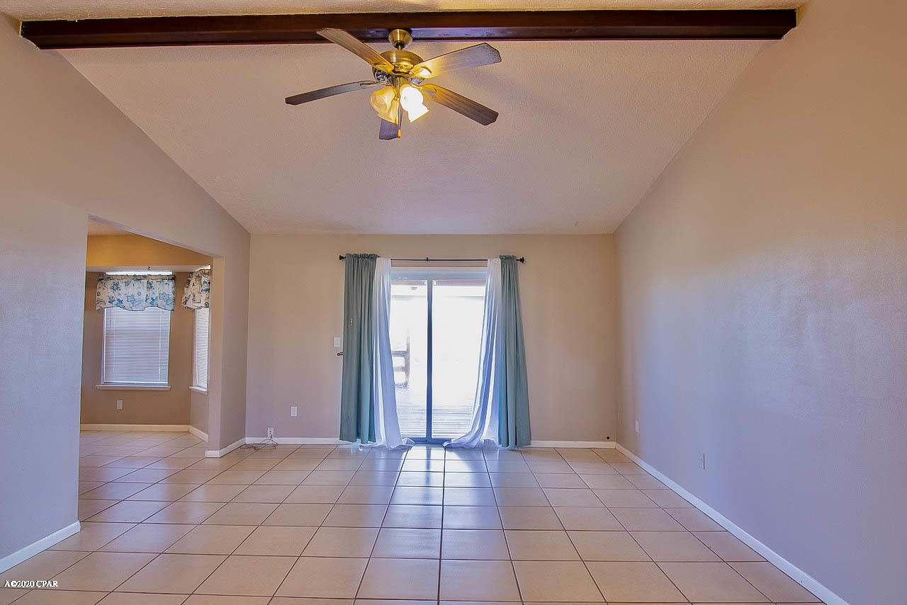 Towne & Country Lake Estates - Residential