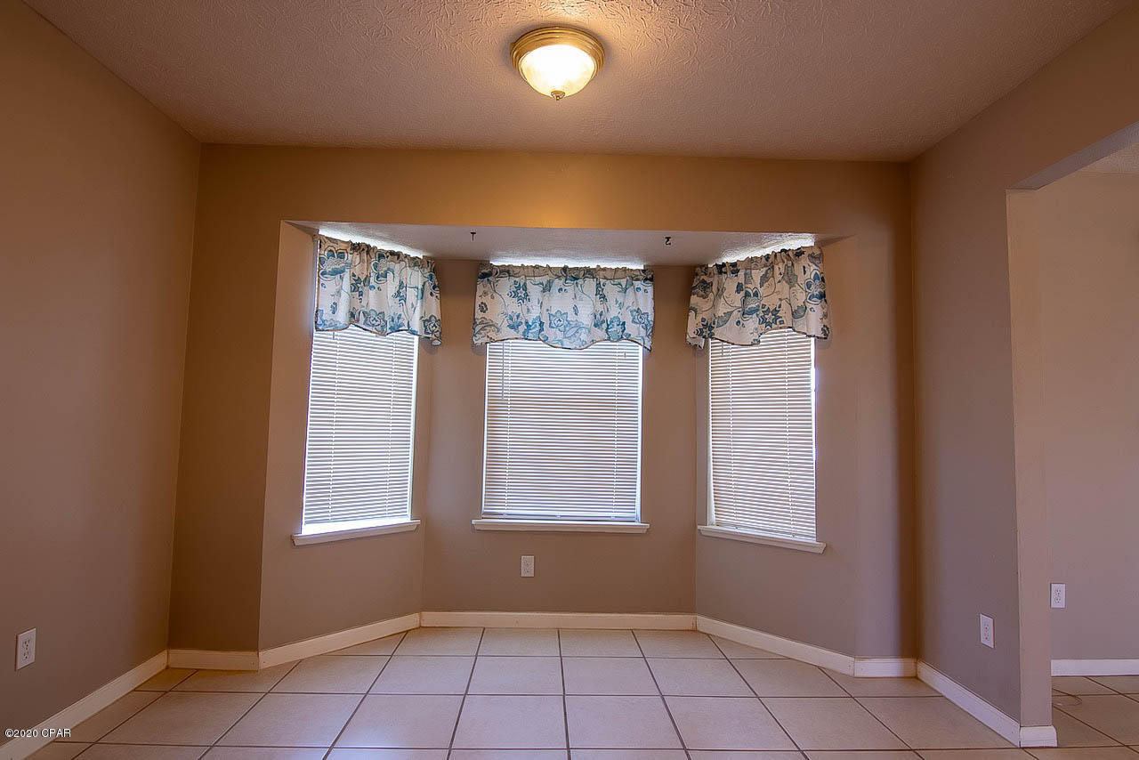 Towne & Country Lake Estates - Residential