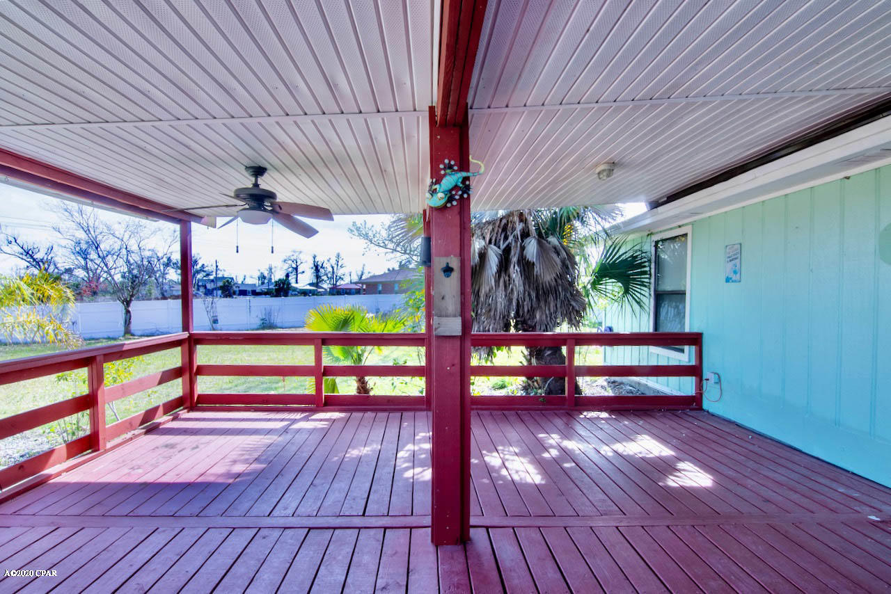 Towne & Country Lake Estates - Residential