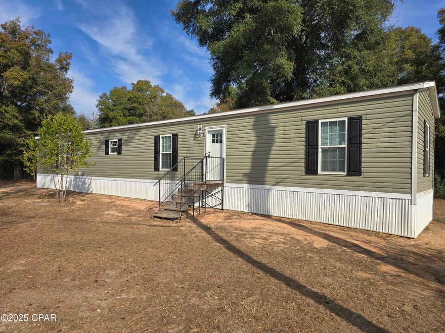 Immaculate 2 Bedroom 2 Bath Home on 1.37+/- Acres in Bay County. This split-floorplan home offers a rustic style feel, with a large and open concept. The kitchen boasts an elongated center island, new appliances to be installed, and a large walk-in laundry/pantry combo. 

The master suite features a large bedroom, and a large bath with an oversized walk-in shower as well as large walk-in closet. On the opposite end of the home is the large guest room with roomy walk-in closet, as well as the 2nd bath. 

Outside, the home sits on a well manicured lot located less than 30 minutes from Panama City. Call to schedule your showing on this well priced home today!