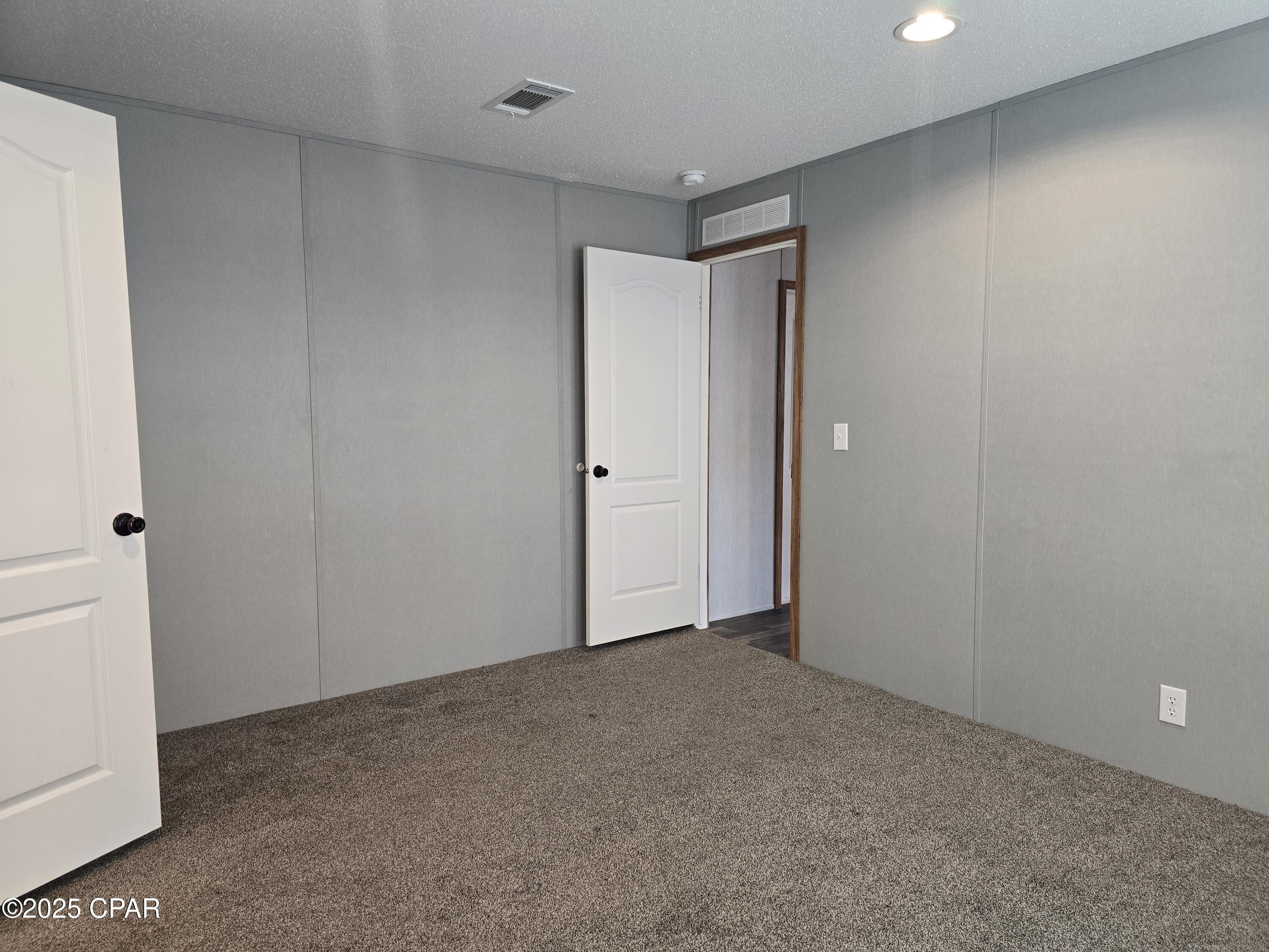 Tung Grove Ests 1st Sec - Residential