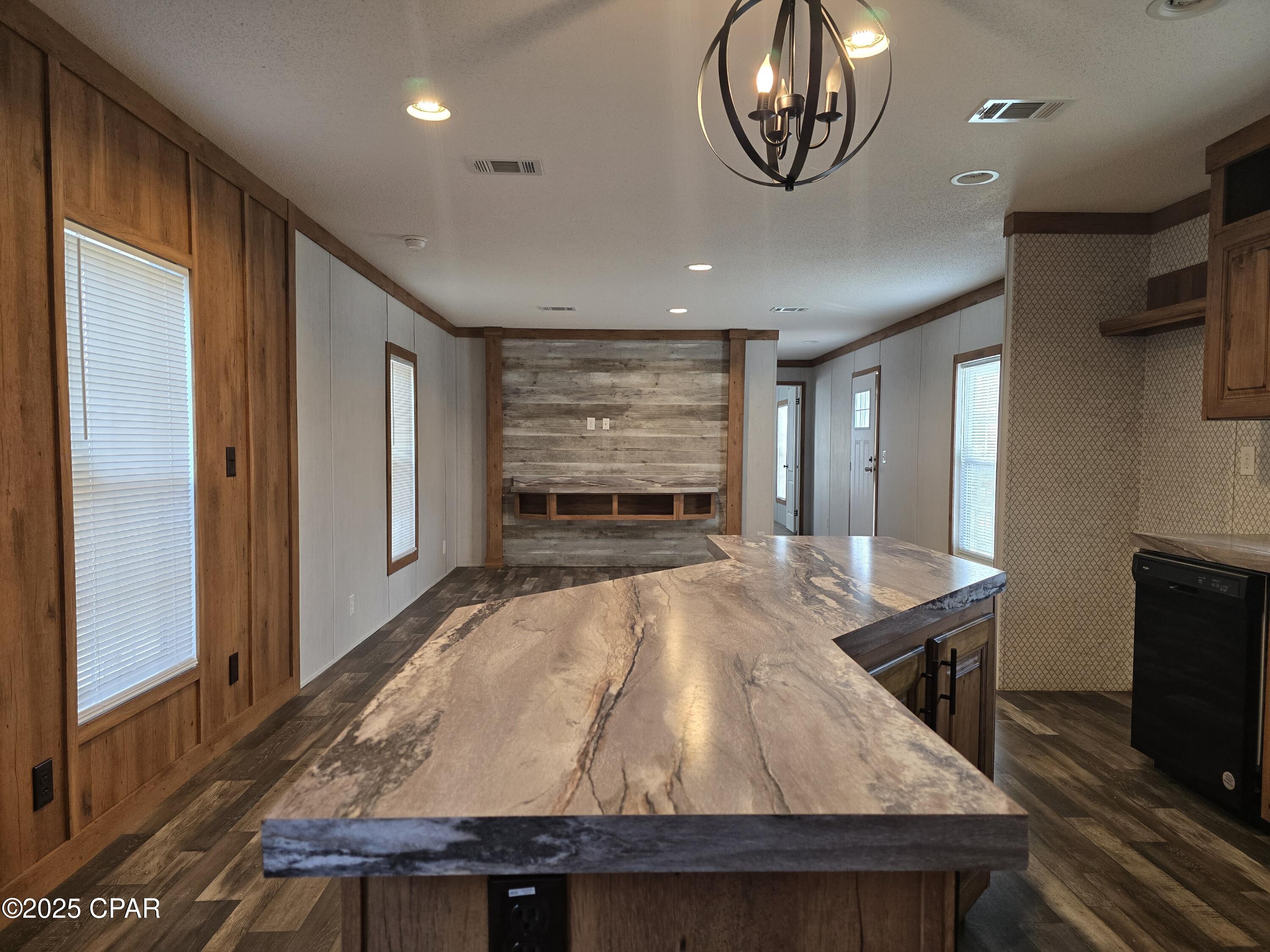 Tung Grove Ests 1st Sec - Residential