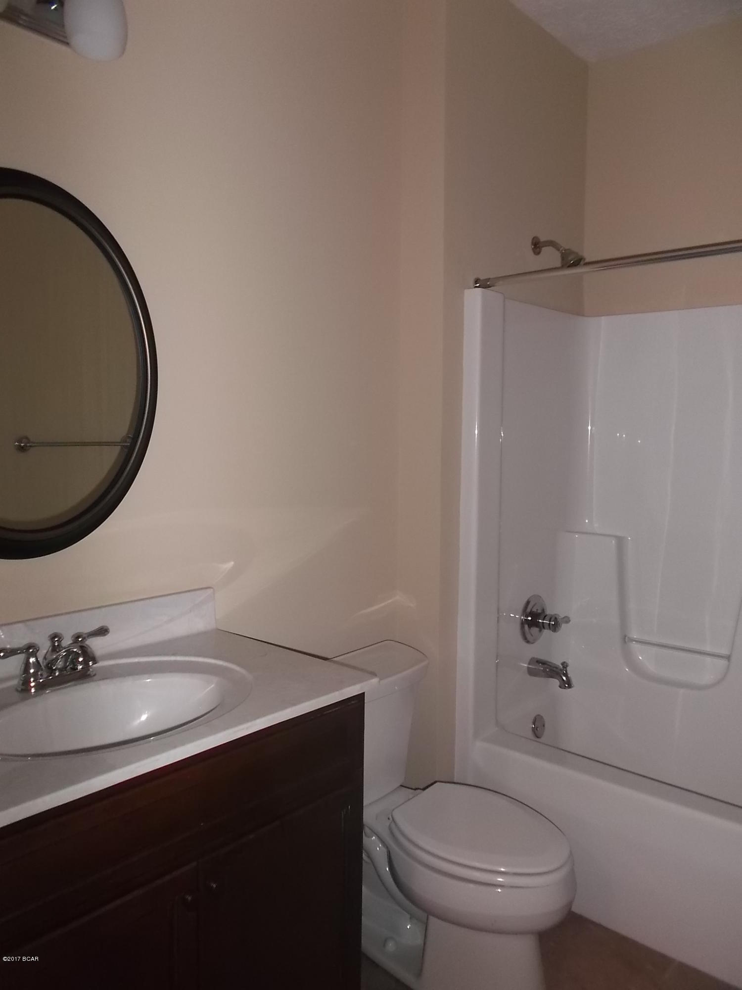 [No Recorded Subdiv] - Residential Lease