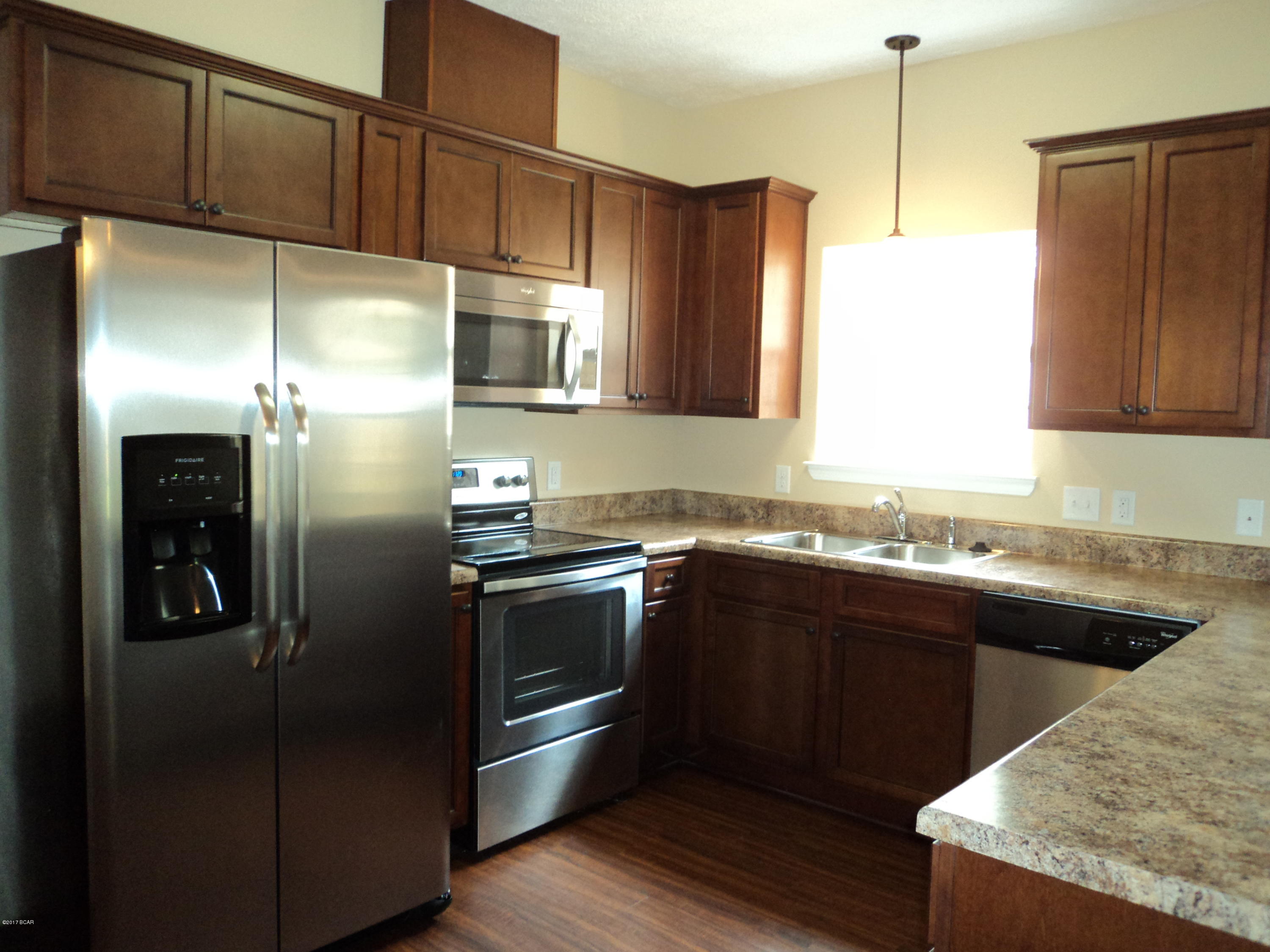 [No Recorded Subdiv] - Residential Lease