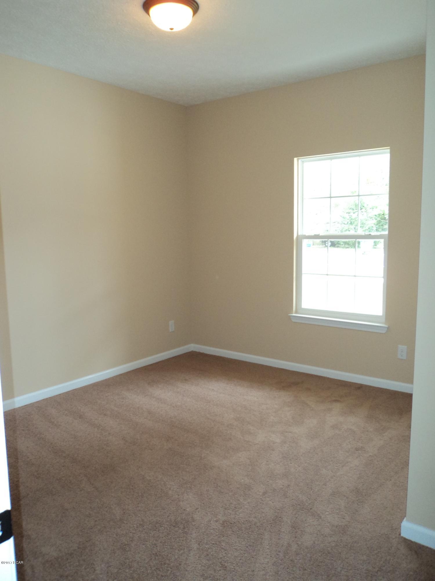 [No Recorded Subdiv] - Residential Lease