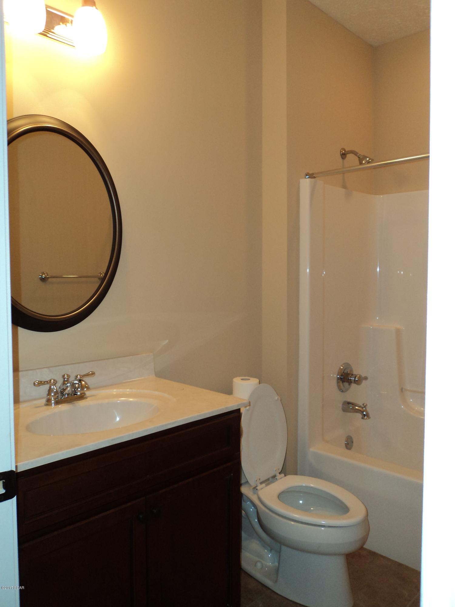 [No Recorded Subdiv] - Residential Lease